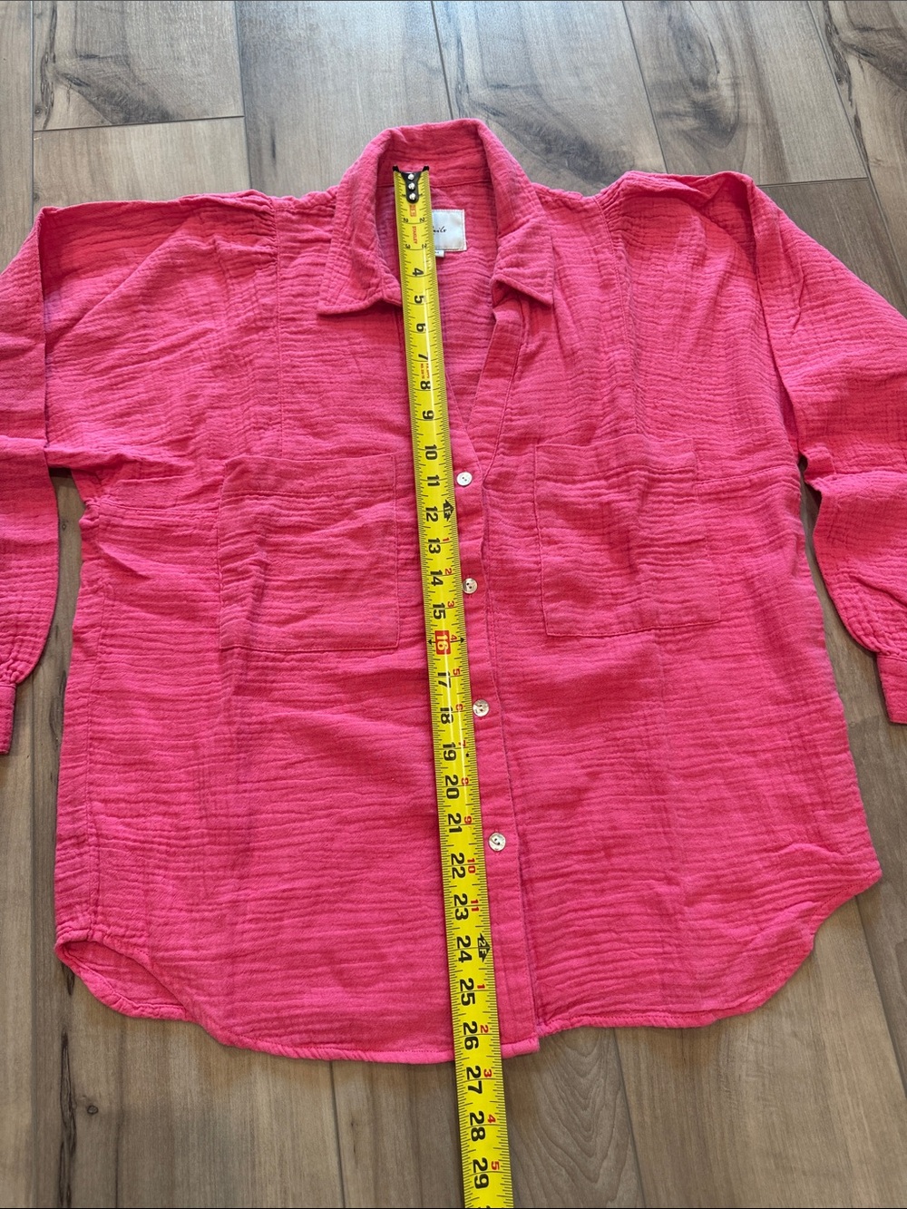 RAILS Lauren Organic Cotton Gauze Button Down Shirt in Hibiscus Pink.  Size M - Picture 6 of 8